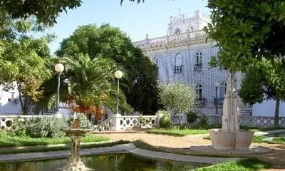 Hotel De Moura