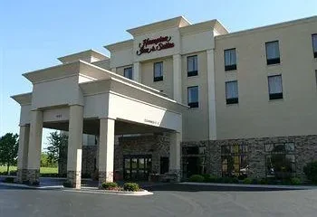 Hampton Inn & Suites Addison