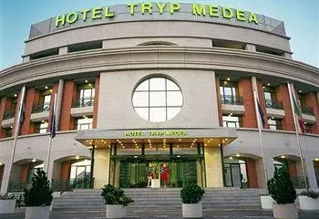 Tryp Medea Hotel