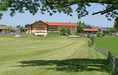 Hotel und Landgasthof Altwirt