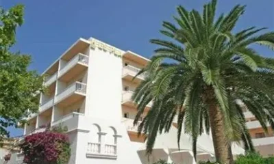 Invisa Hotel Es Pla