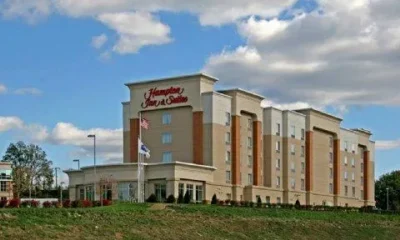 Hampton Inn & Suites Pittsburgh-Meadow Lands