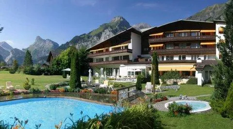 Royal Park Hotel Kandersteg