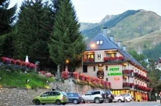 Petit La Creu Hotel Naut Aran