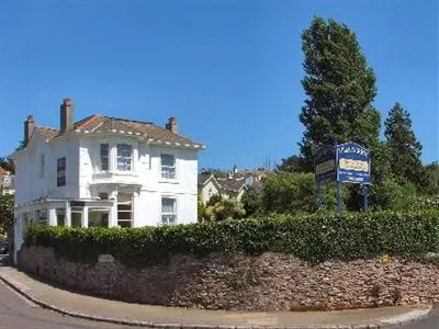 Villa Marina Guest House Torquay