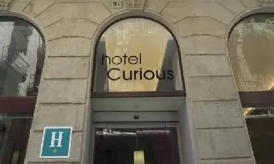 Hotel Curious