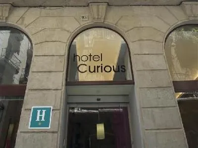 Hotel Curious