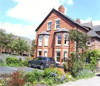 Chester Brooklands Bed and Breakfast