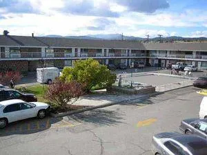 Econo Lodge Inn & Suites Cranbrook