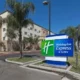 Holiday Inn Express & Suites Bakersfield Central