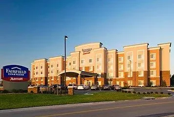 Fairfield Inn & Suites Kansas City Overland Park