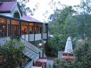 Mountain Grand Boutique Hotel Halls Gap