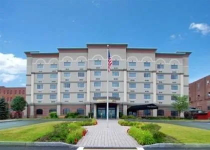 Clarion Hotel Oneonta (New York)