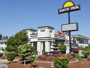 Days Inn Kent - Meeker St.