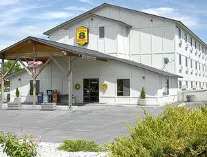 Super 8 Motel Dillon (Montana)