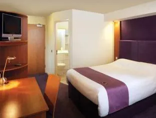 Premier Inn Central Reading