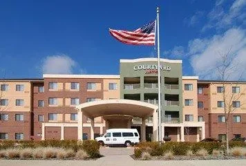 Courtyard by Marriott Arlington South