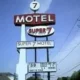 Super 7 Motel