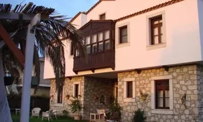 Sardunaki Konak Otel