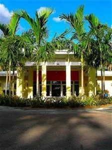 Hotel Indigo Miami Lakes