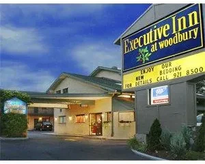 Executive Inn at Woodbury