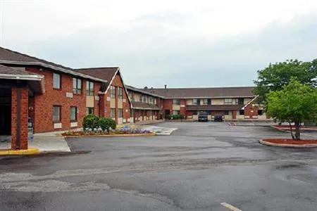 Motel 6 Rochester Airport