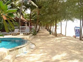 Supar Royal Beach Resort Khanom