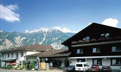 Hotel Alpenhof Oberau (Bavaria)