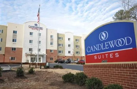 Candlewood Suites Richmond Airport