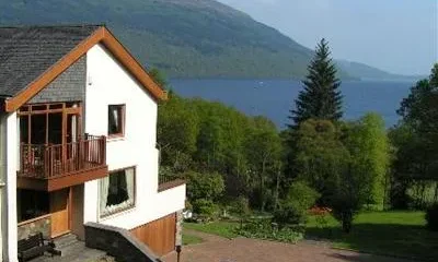 Tarbet House Bed & Breakfast