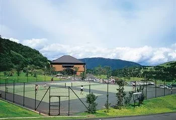 Hakone Yunohana Onsen Hotel