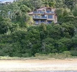 Bay of Islands Beach House Apartments Paihia