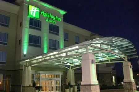 Holiday Inn Hotel & Suites Lima East