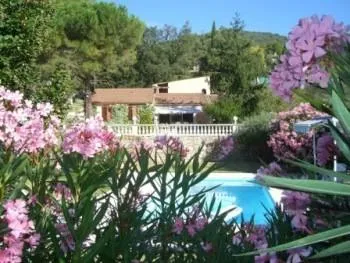 Villa Squadra Bed And Breakfast Le Tignet