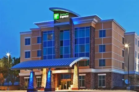 Holiday Inn Express Hotel & Suites Dallas (Galleria Area)