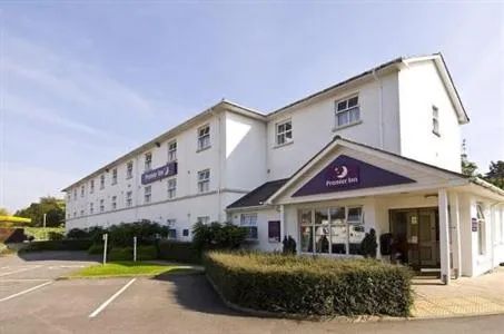 Premier Inn Cheltenham Central