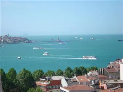 Golden Street Sea View Apartments Istanbul