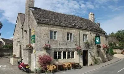 The Masons Arms Pub Cirencester