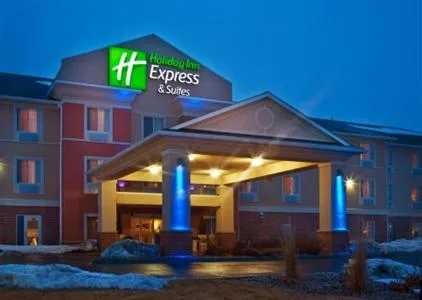 Holiday Inn Express Hotel & Suites Council Bluffs