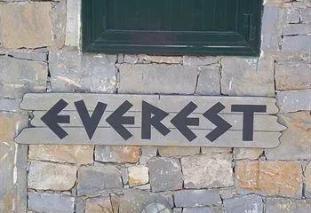 Everest Apartments