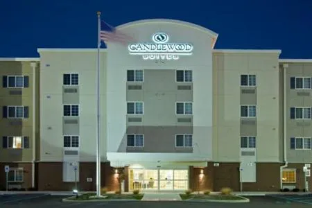 Candlewood Suites Indianapolis East