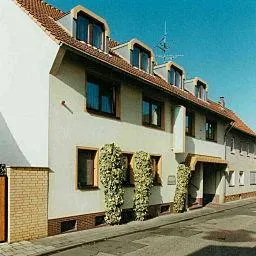 Hotel Rheingauer Tor