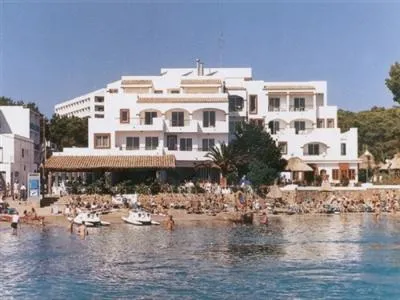 Es Cana Playa Apartments