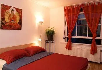 Bayan Bed & Breakfast Guesthouse Amsterdam