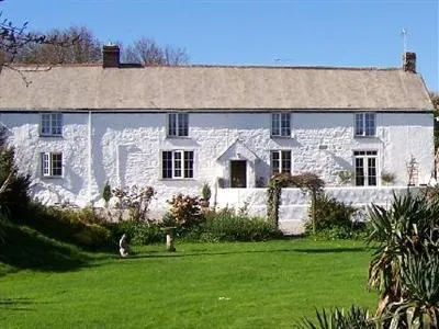 Halwyn Holidays Bed & Breakfast Helston