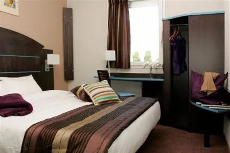 Akena City Hotel Caudry
