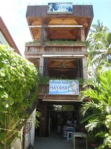 Hayahay Resort