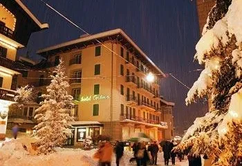 Hotel Cortina