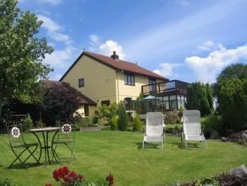 Ty Castell Guest House Carmarthen