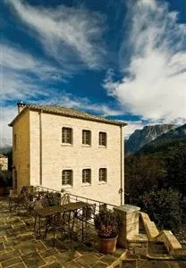 Gamila Rocks Adventure Resort Central Zagori